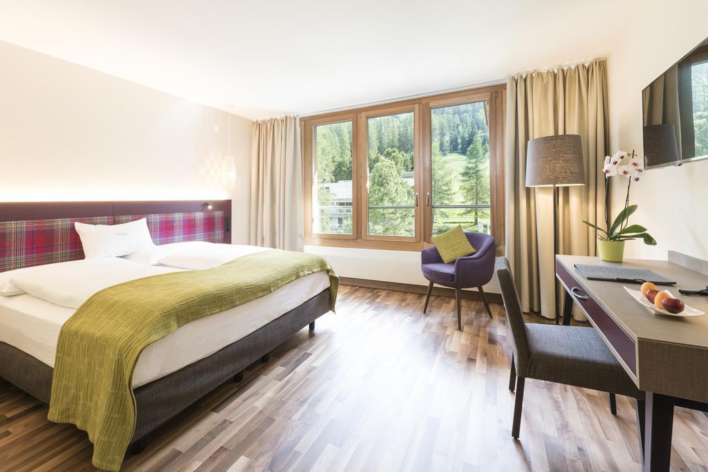 Hotel Allegra 3 Stern Superior Понтрезина Екстериор снимка