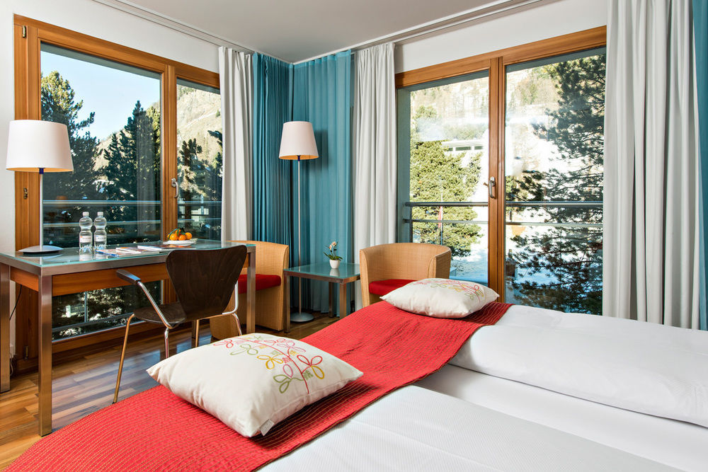 Hotel Allegra 3 Stern Superior Понтрезина Екстериор снимка