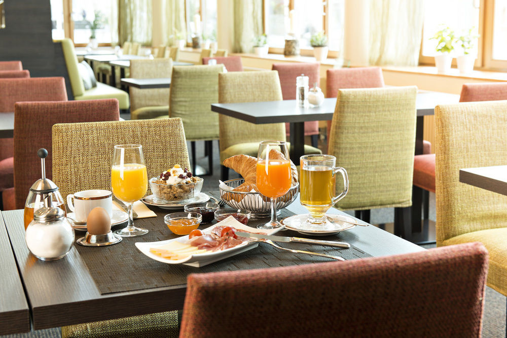 Hotel Allegra 3 Stern Superior Понтрезина Екстериор снимка